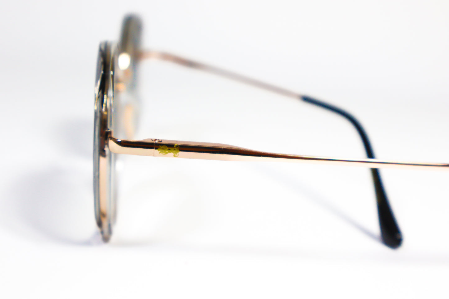 Aria – Dark eyewear