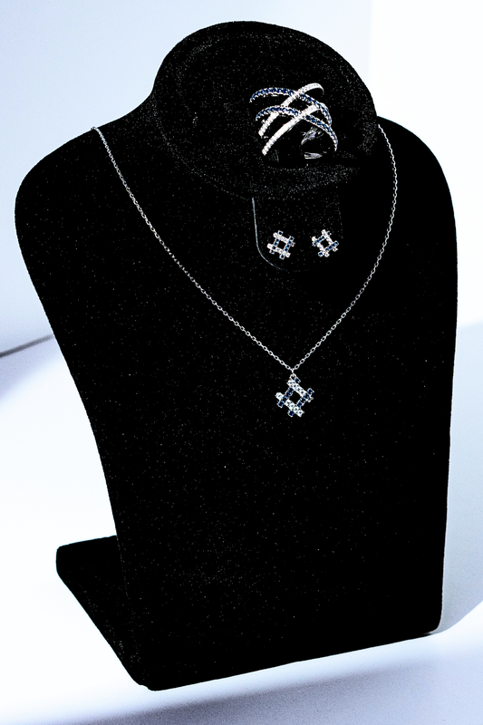 Novella Metro Blue Jewelry Set