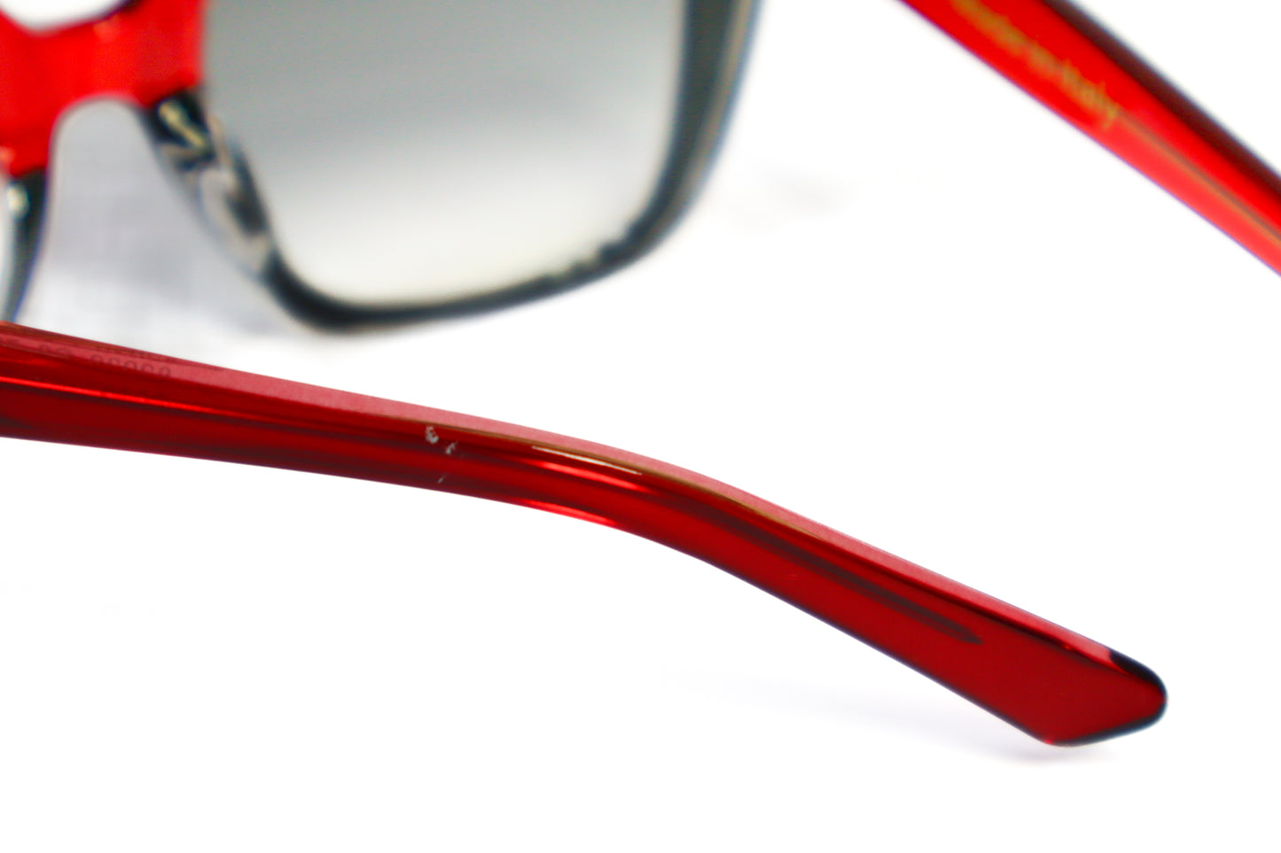 Celesta – Cardinal Red eyewear