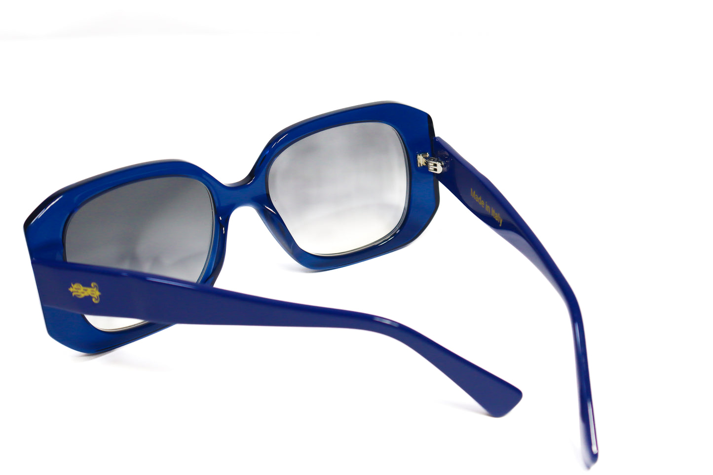 Novella – Metro Blue Eyewear