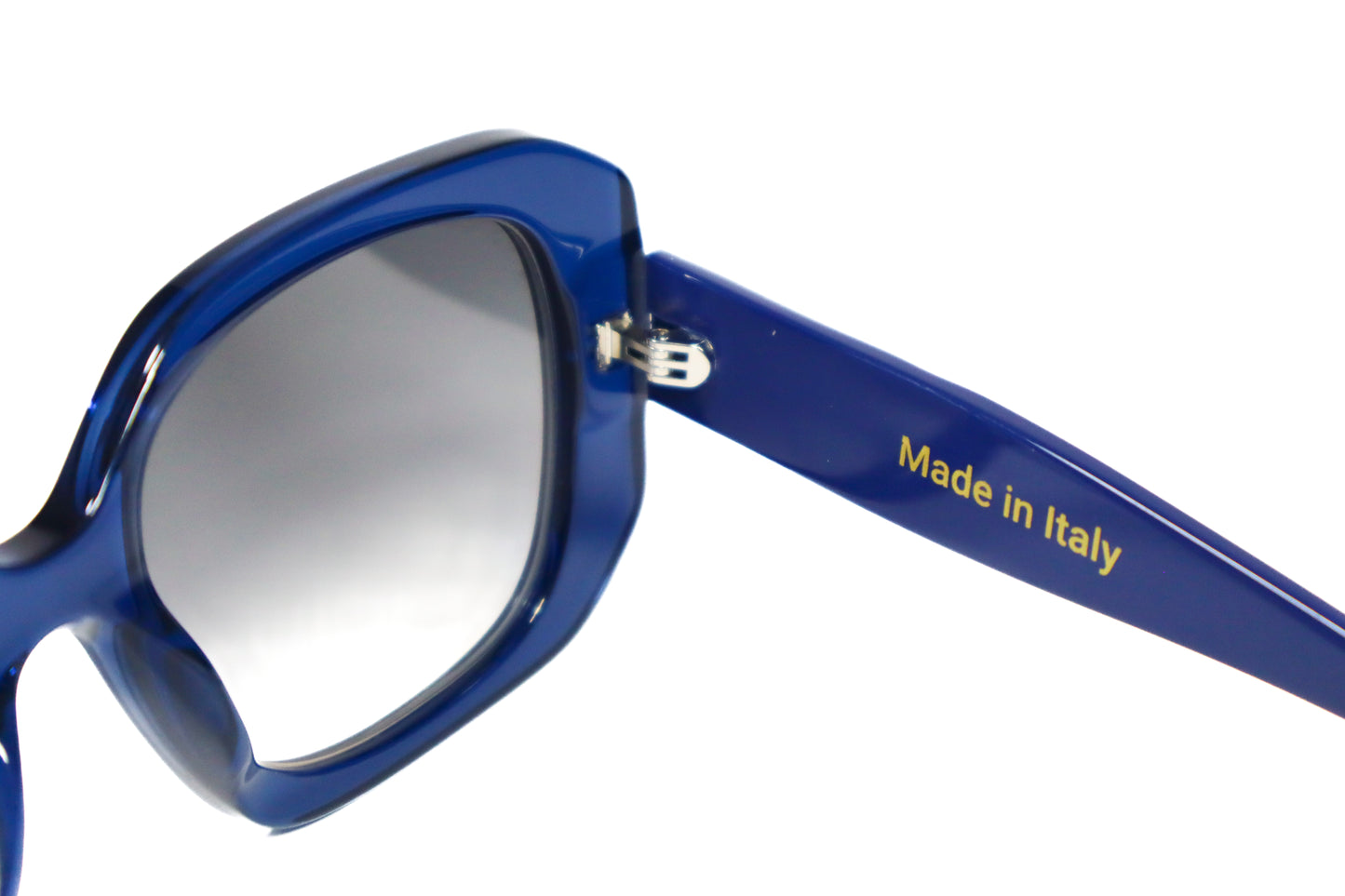 Novella – Metro Blue Eyewear