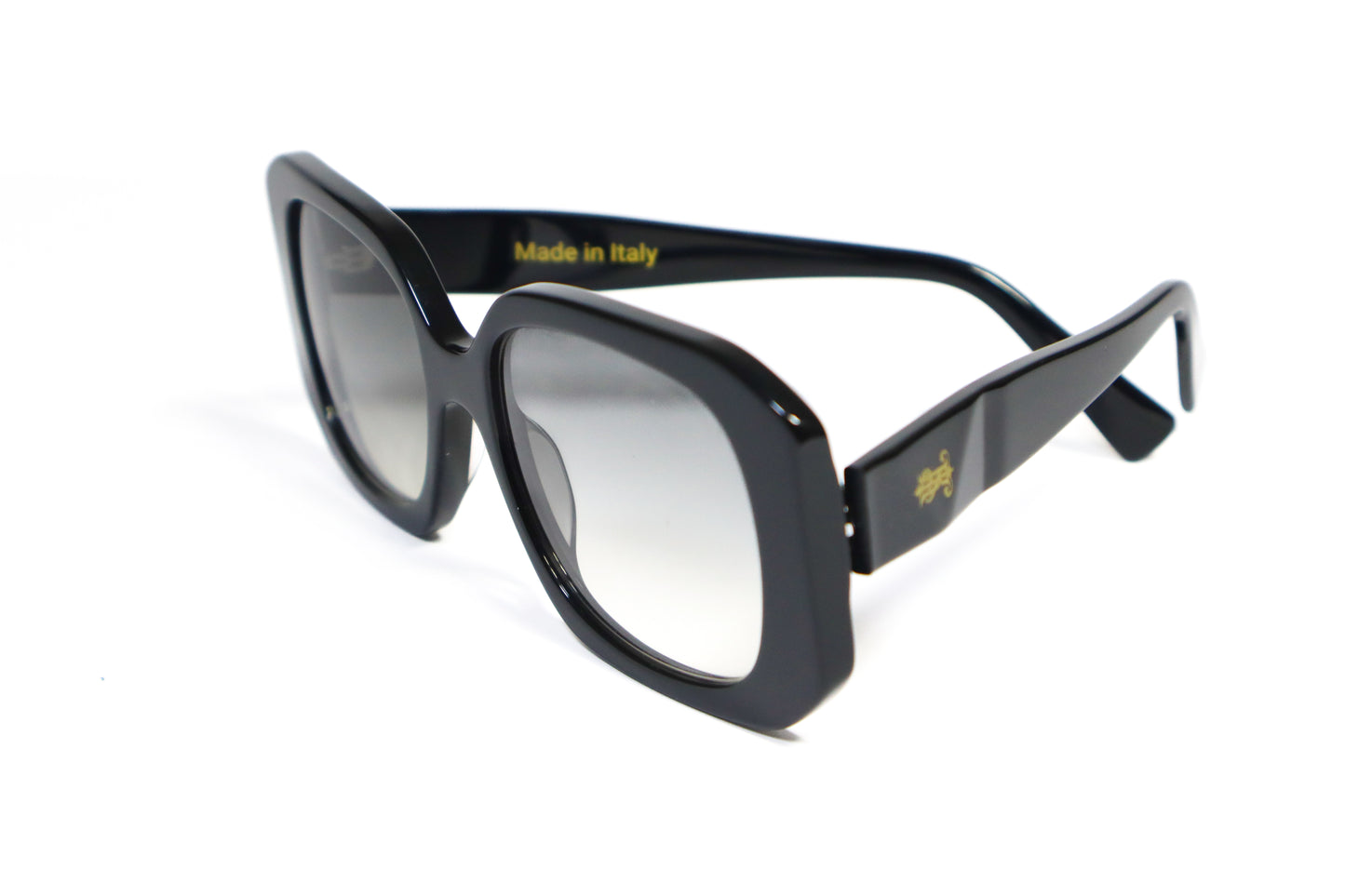 Novella – Black Eyewear