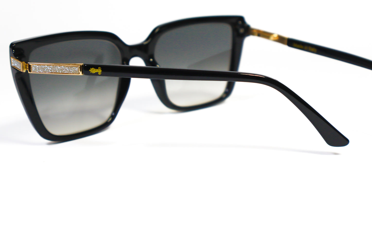 Emera – Black eyewear
