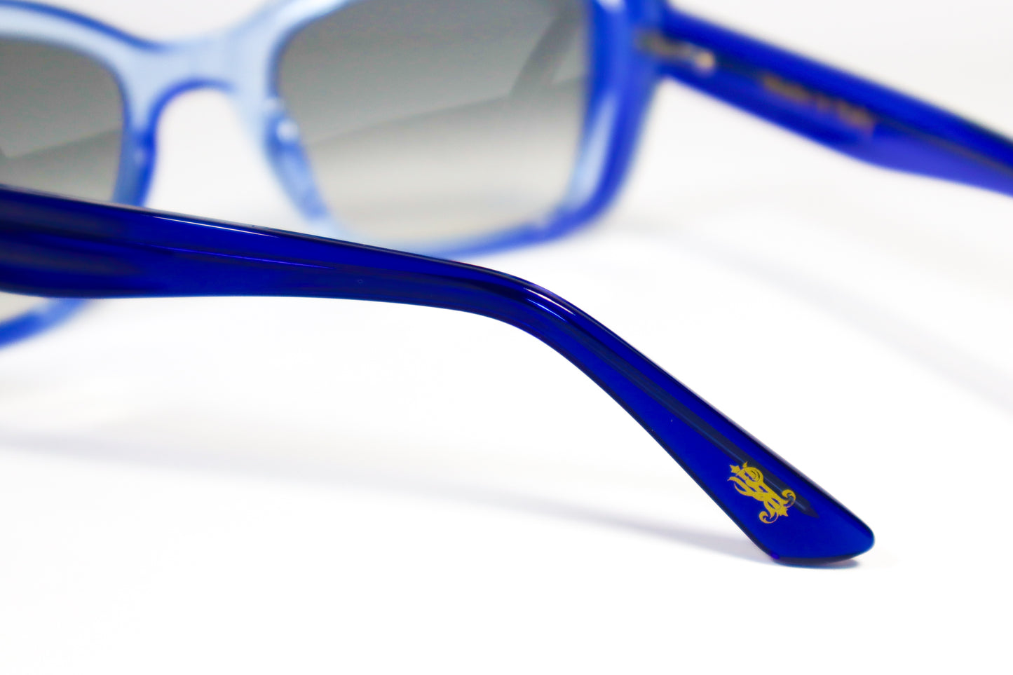 Lorena – Light Blue Eyewear