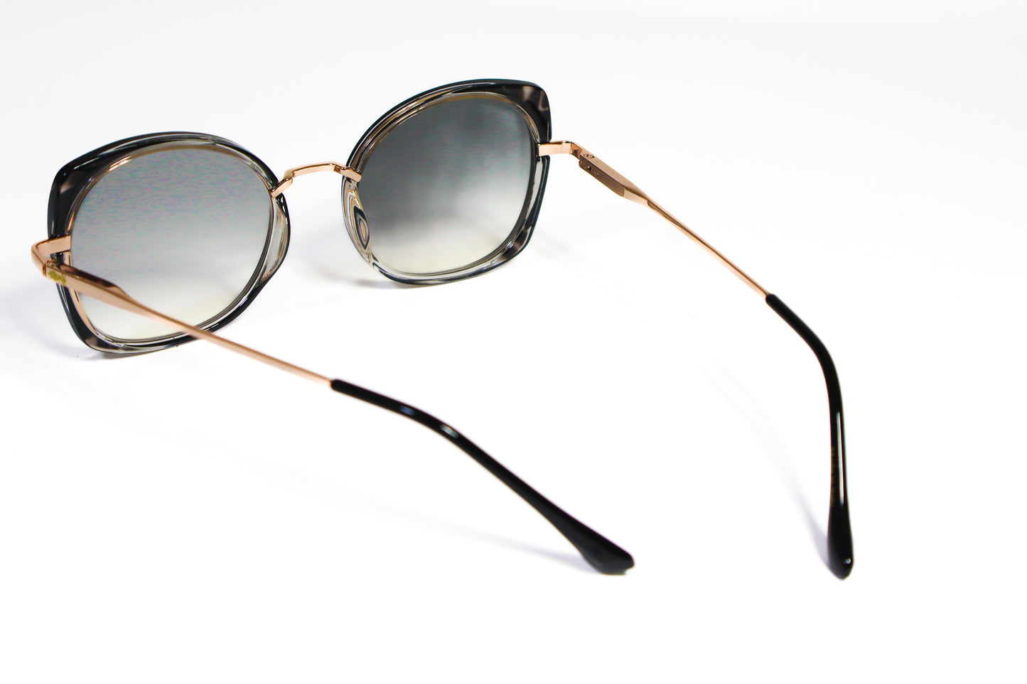 Aria – Dark eyewear