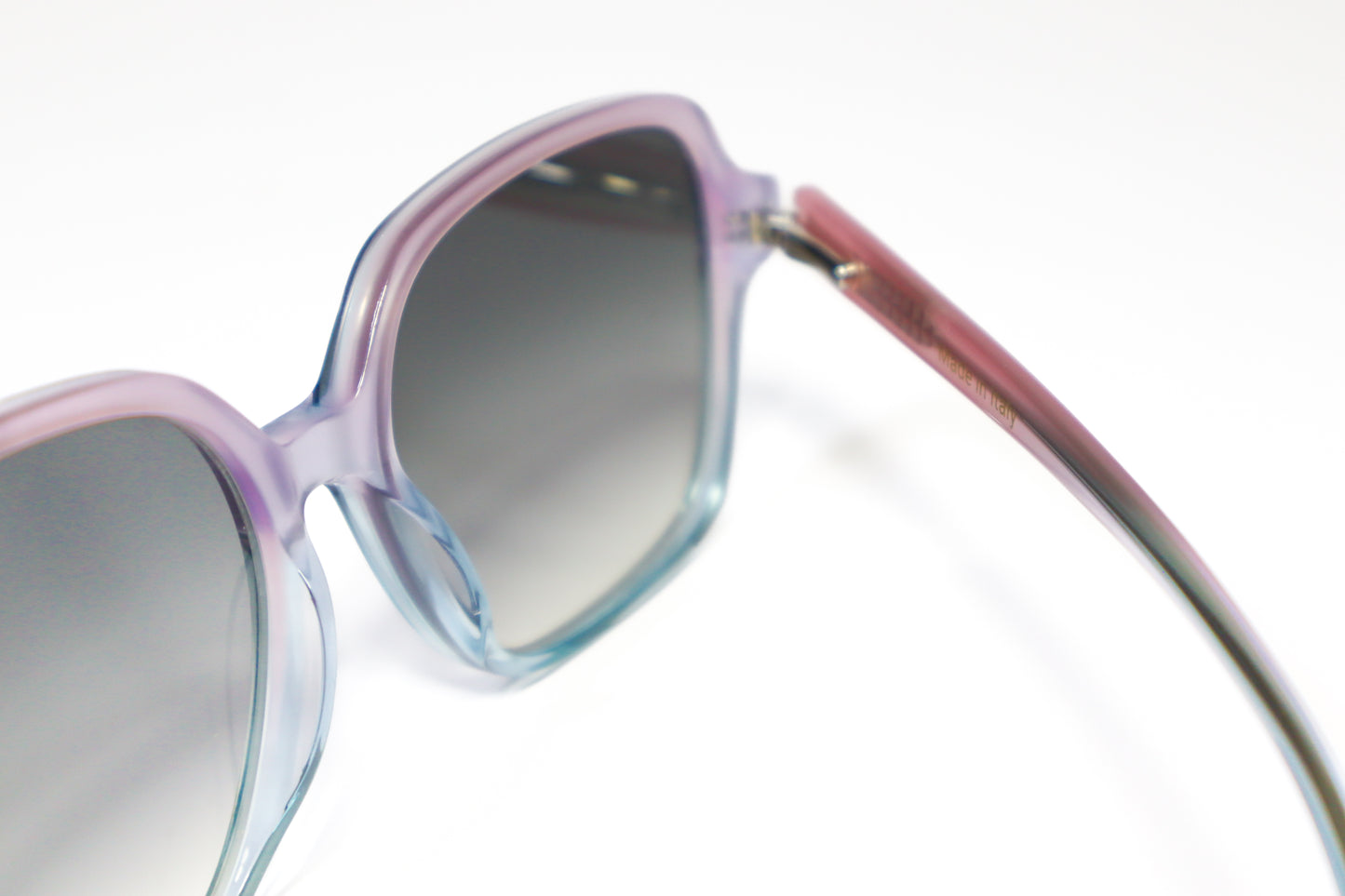 Levana – Maroon Eyewear