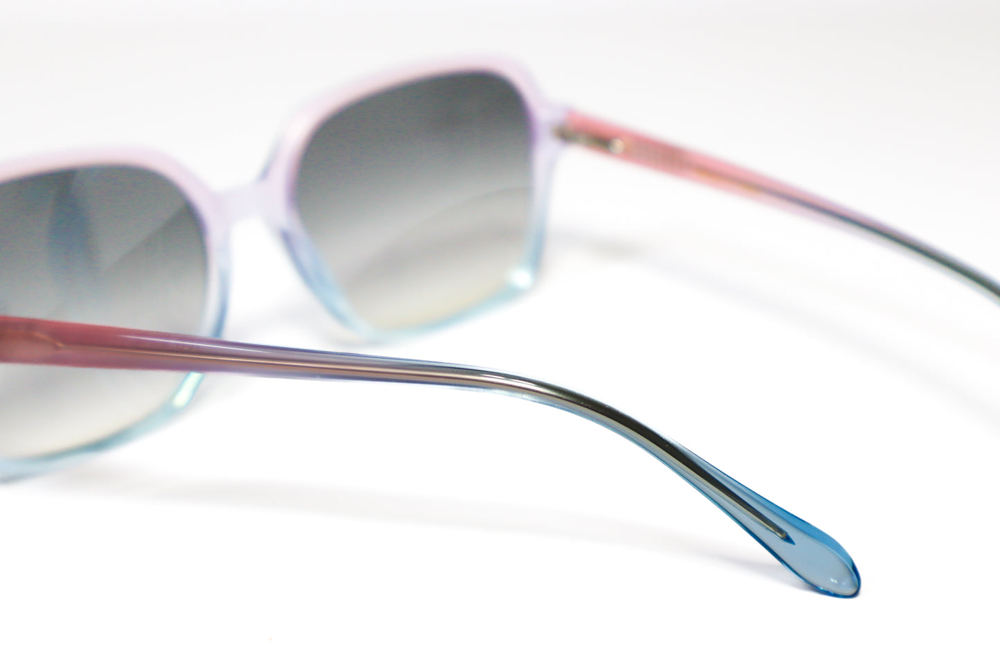 Levana – Maroon Eyewear