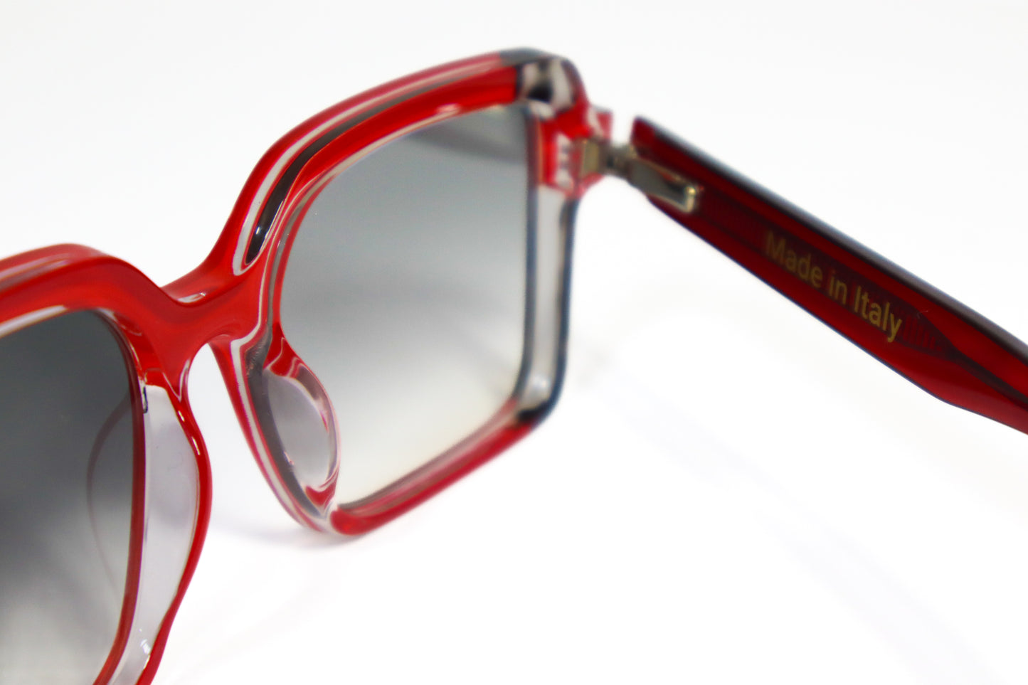 Firenze – Cherry Red eyewear